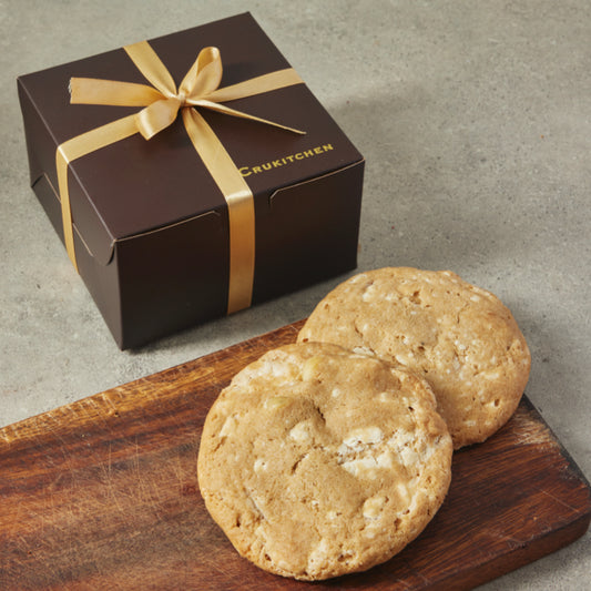 White Chocolate & Macadamia Cookie - Bigger Than Your Palm