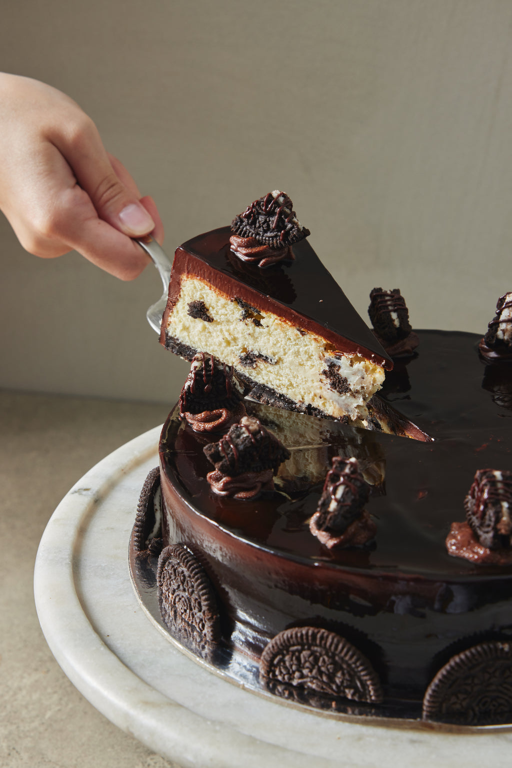 Chocolate Covered Oreo Cheesecake